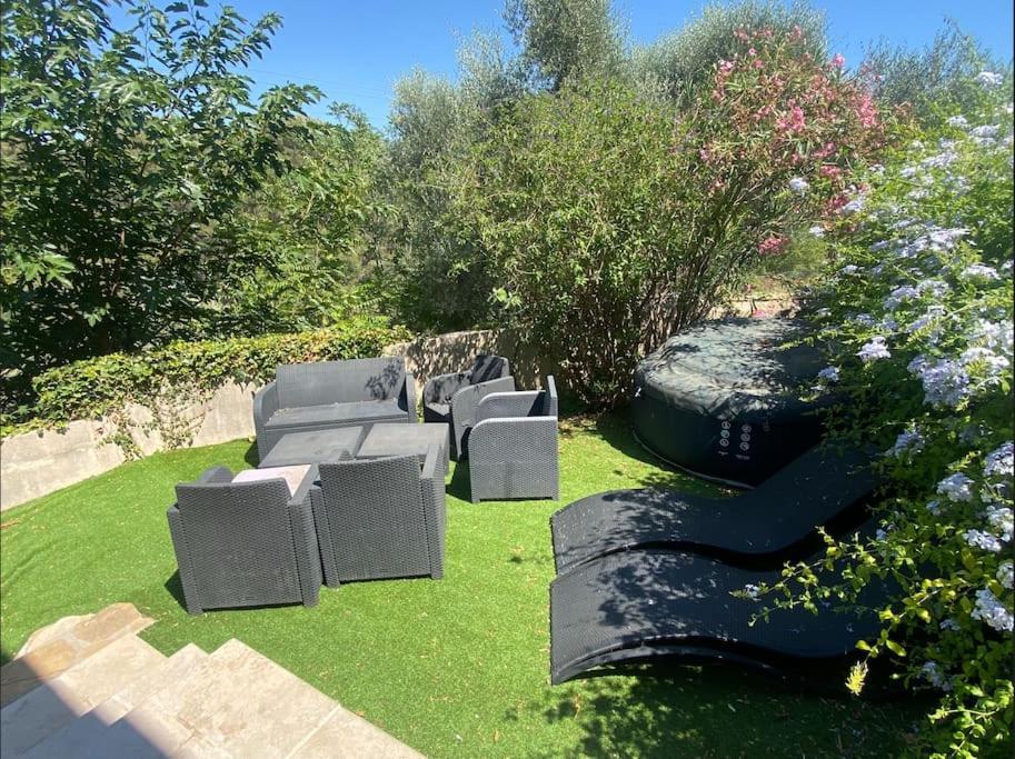 Superbe Appartement Avec Jardin & Jacuzzi - En Face De La Mer La Ciotat Exterior foto